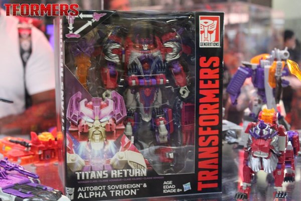 SDCC 2016   Generations Platinum Series And Titans Return Preview Night Display 134 (134 of 157)